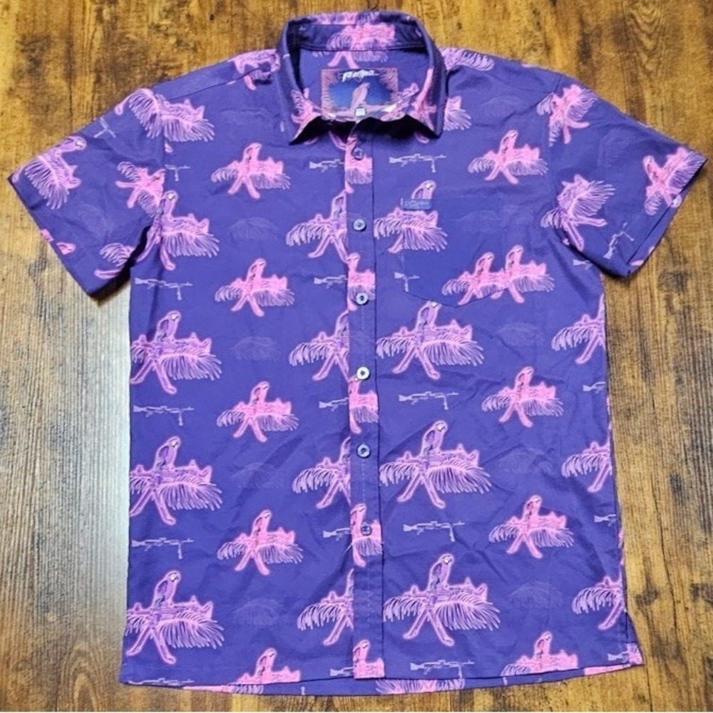 Retro Rifle Saws And Macaws Purple Pink Hawaiian Shirt Men Size M Button Up